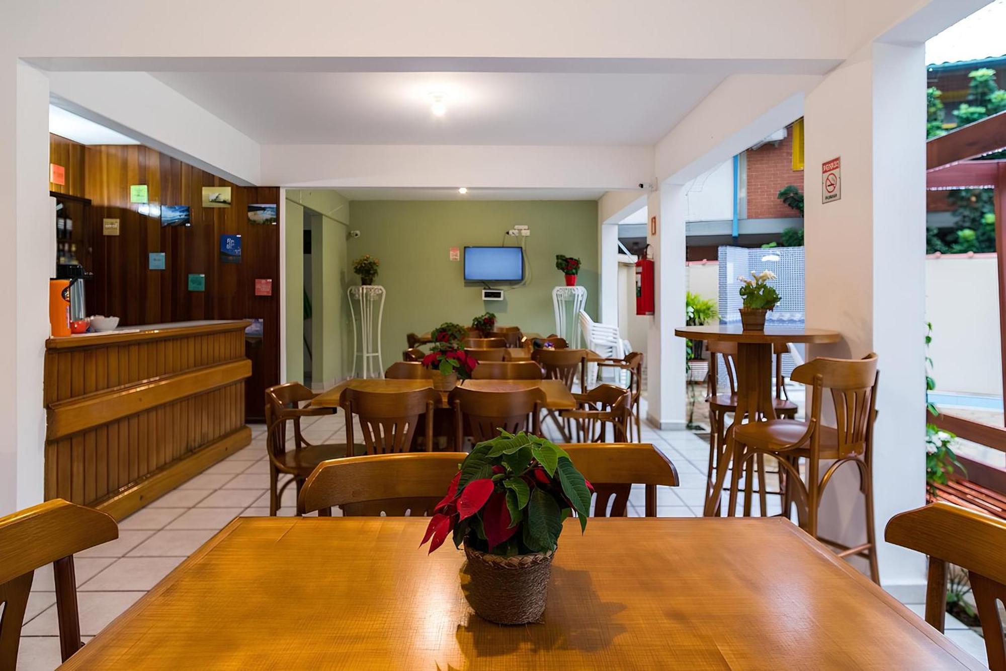 Hotel Ponta Das Toninhas อูบาตูบา ภายนอก รูปภาพ