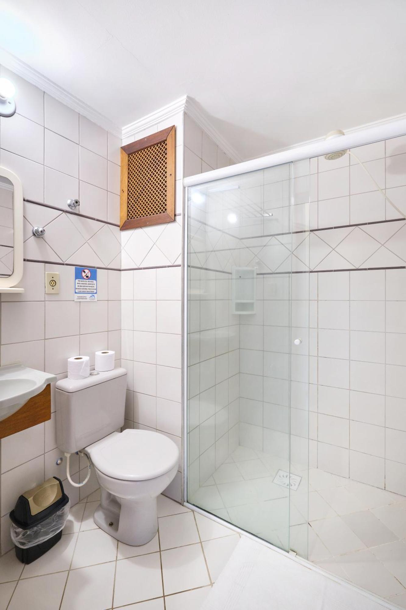 Hotel Ponta Das Toninhas อูบาตูบา ภายนอก รูปภาพ
