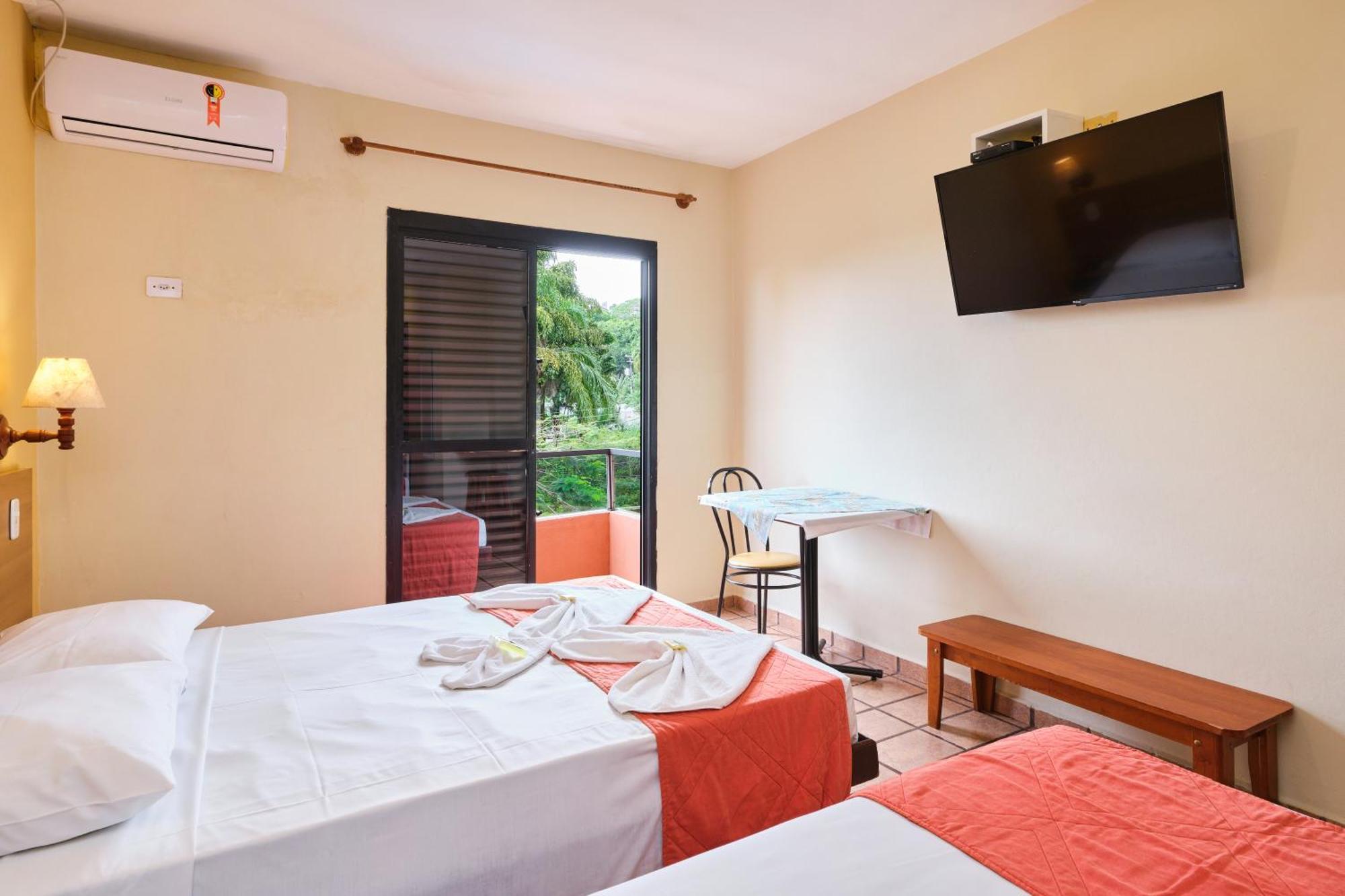 Hotel Ponta Das Toninhas อูบาตูบา ภายนอก รูปภาพ