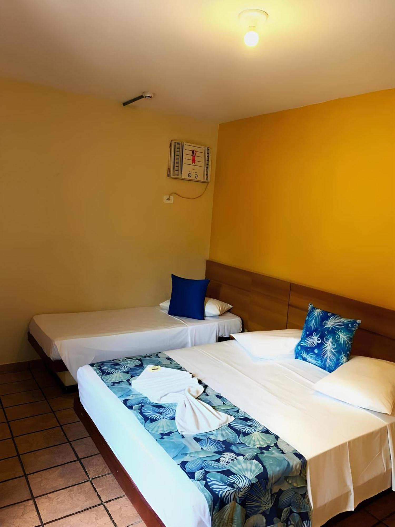 Hotel Ponta Das Toninhas อูบาตูบา ภายนอก รูปภาพ