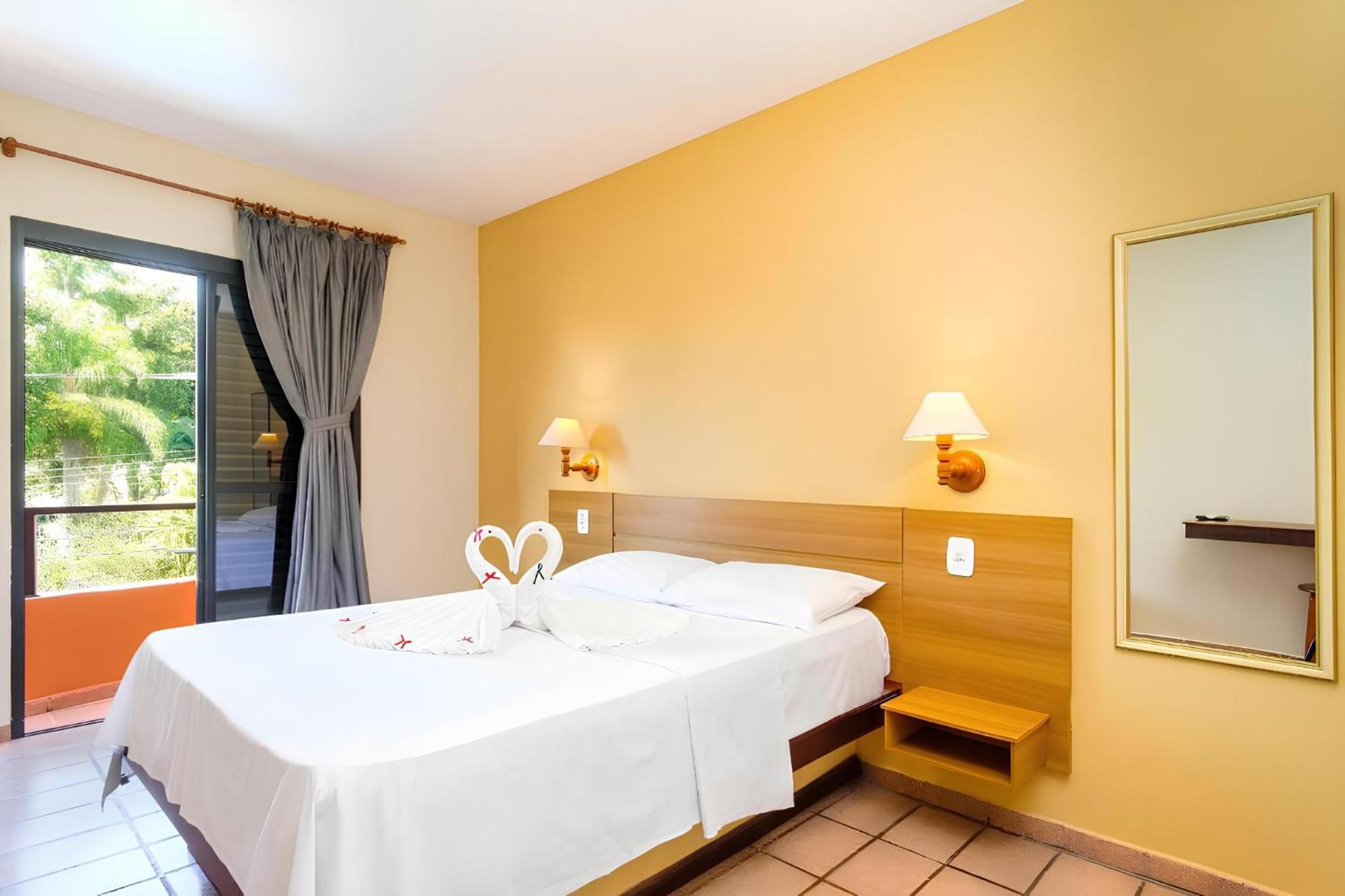 Hotel Ponta Das Toninhas อูบาตูบา ภายนอก รูปภาพ