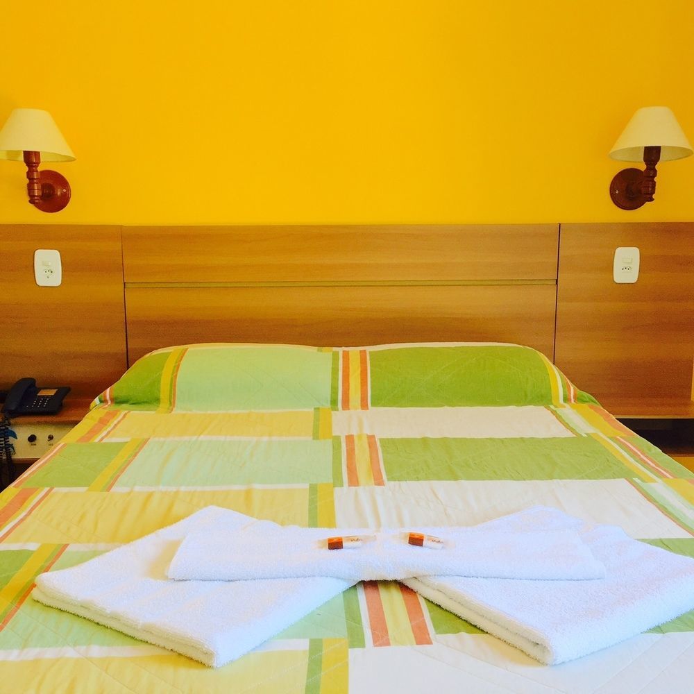 Hotel Ponta Das Toninhas อูบาตูบา ภายนอก รูปภาพ