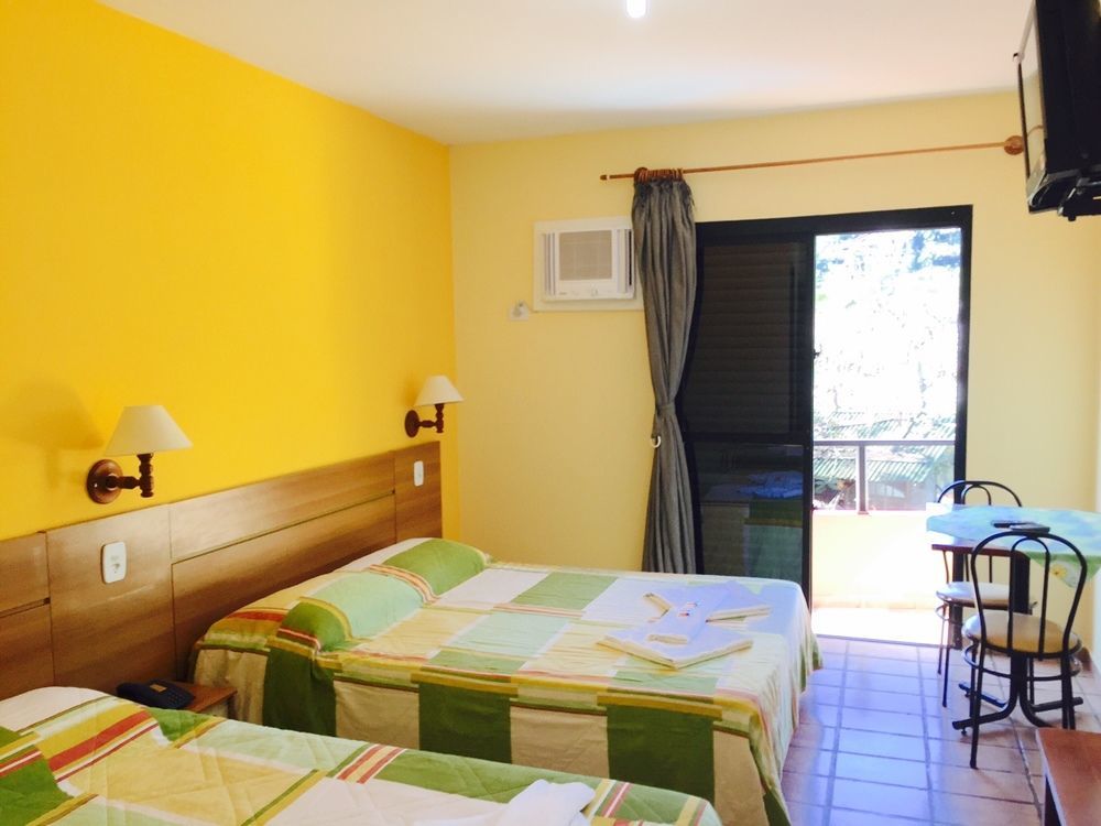 Hotel Ponta Das Toninhas อูบาตูบา ภายนอก รูปภาพ