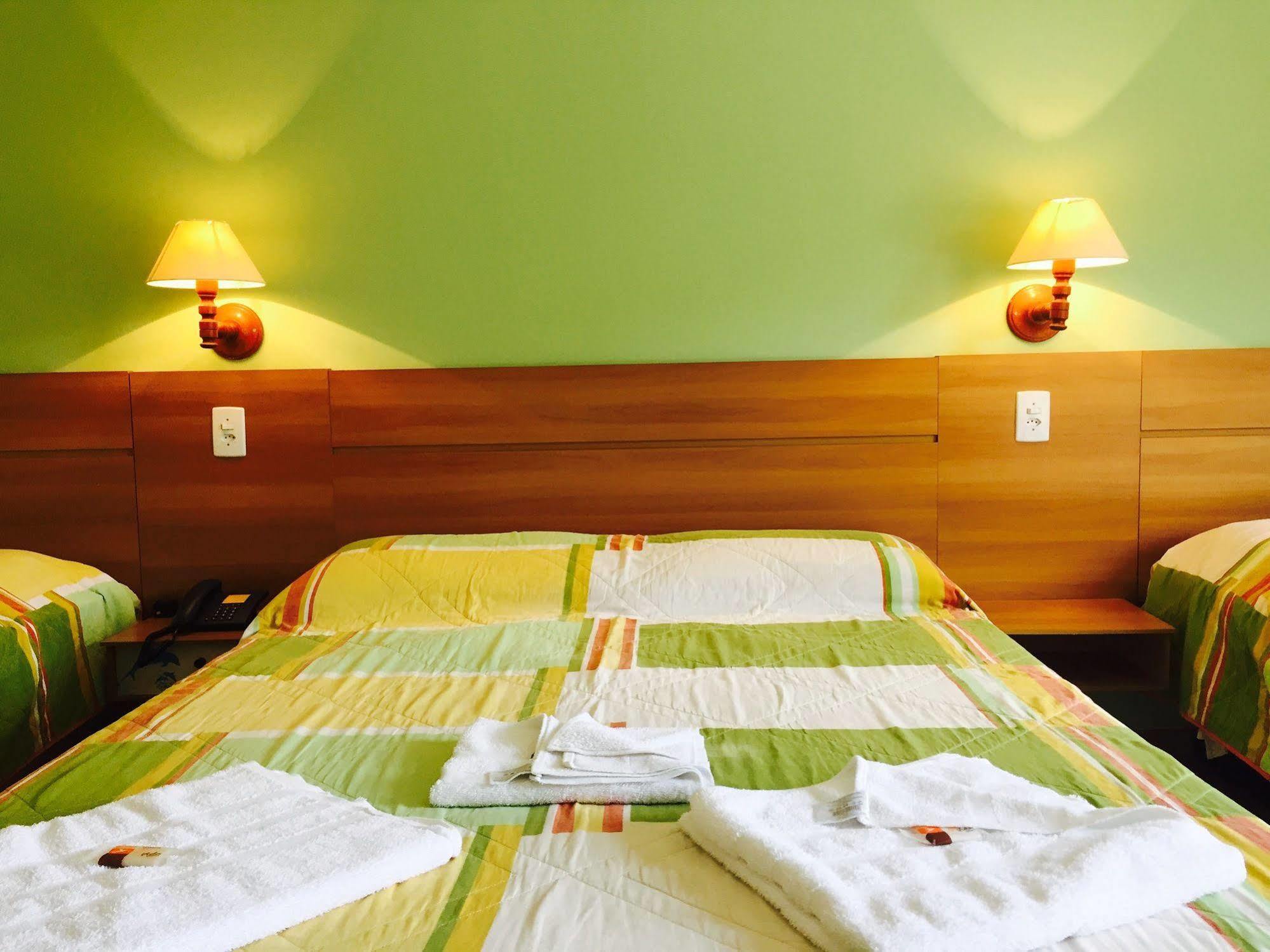 Hotel Ponta Das Toninhas อูบาตูบา ภายนอก รูปภาพ